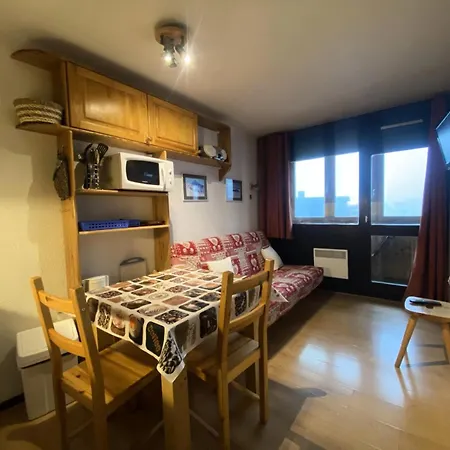 Arcelle - Location: En Plein Centre De La Station Mae-9104 Lejlighed